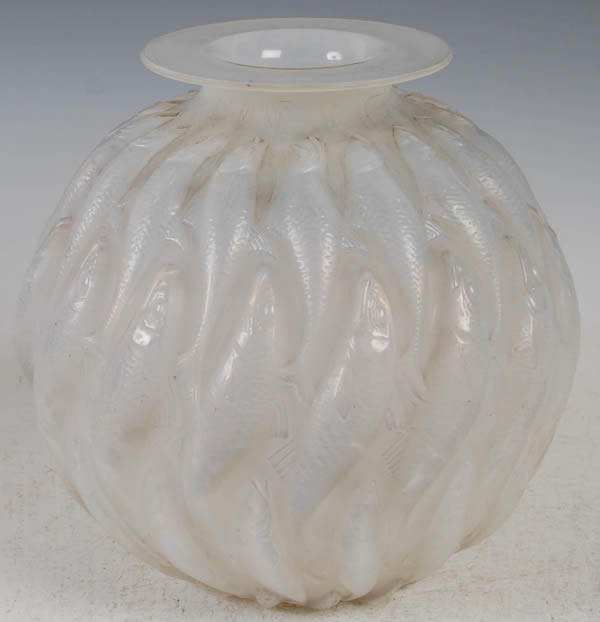 R. Lalique Marisa Vase