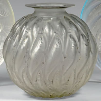 R. Lalique Marisa Vase
