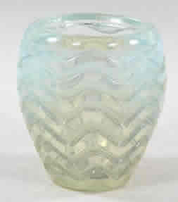 R. Lalique Meandres Vase