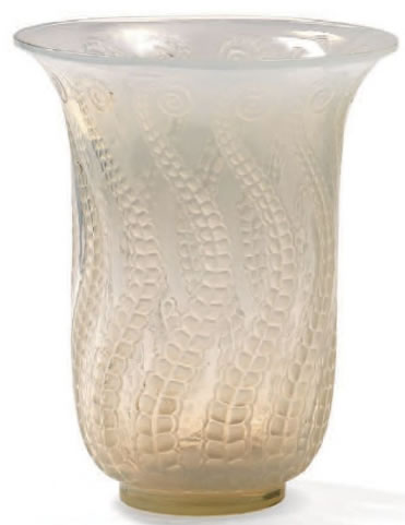 R. Lalique Meduse Vase