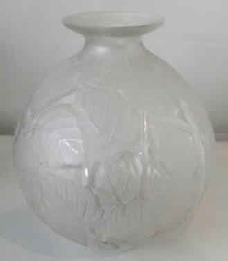 R. Lalique Milan Vase