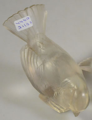 R. Lalique Moineau Hardi Paperweight