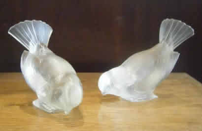 R. Lalique Moineau Hardi Paperweight