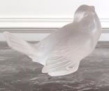R. Lalique Moineau Moqueur Paperweight