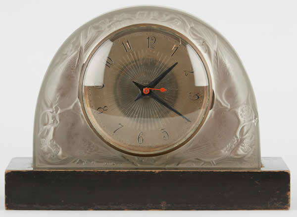 R. Lalique Moineaux Clock