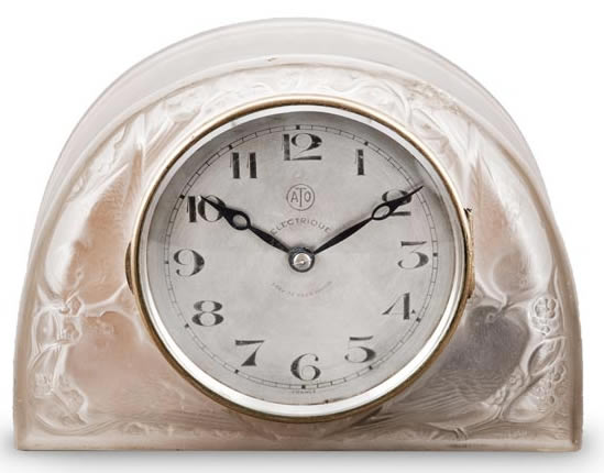 R. Lalique Moineaux Clock