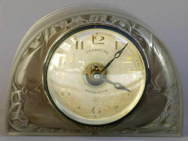 R. Lalique Moineaux Clock