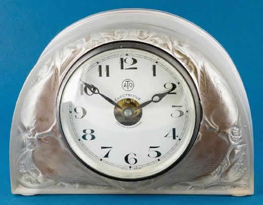 R. Lalique Moineaux Pendule