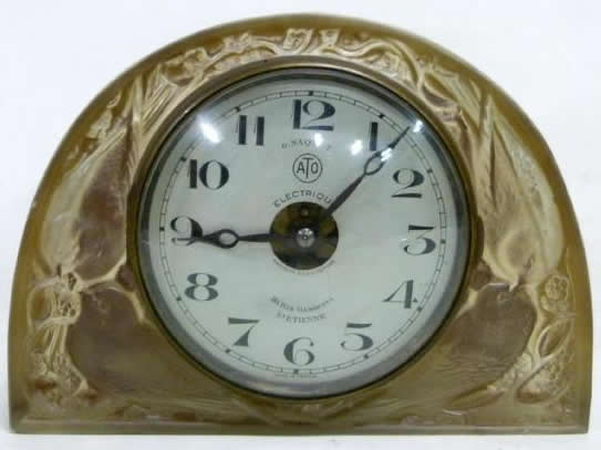 R. Lalique Moineaux Pendule