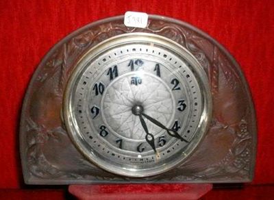 R. Lalique Moineaux Clock