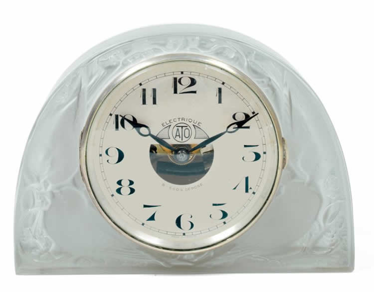 R. Lalique Moineaux Clock