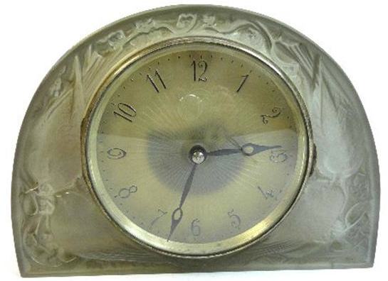 R. Lalique Moineaux Clock