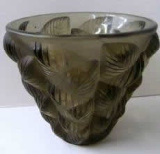 R. Lalique Moissac Vase