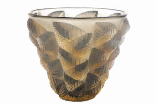R. Lalique Moissac Vase
