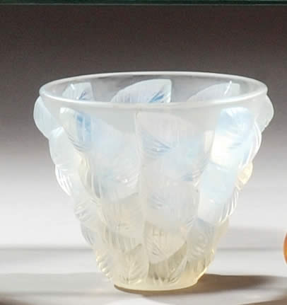 R. Lalique Moissac Vase