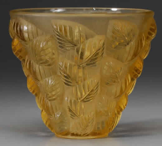 R. Lalique Moissac Vase