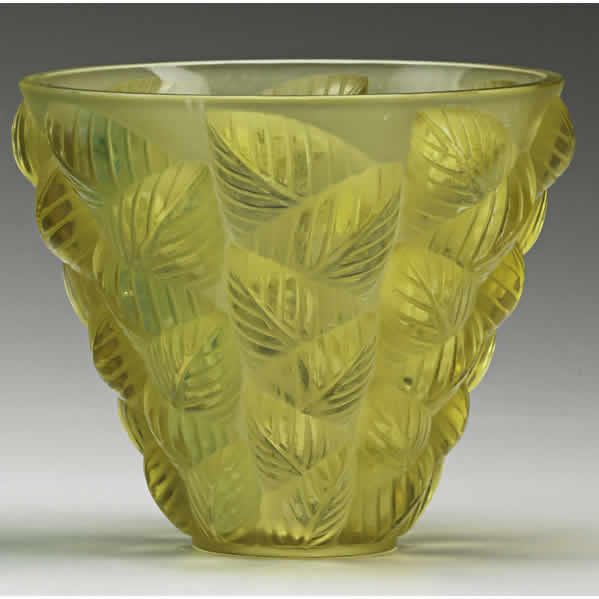 R. Lalique Moissac Vase
