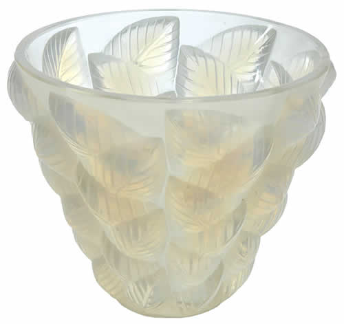 R. Lalique Moissac Vase