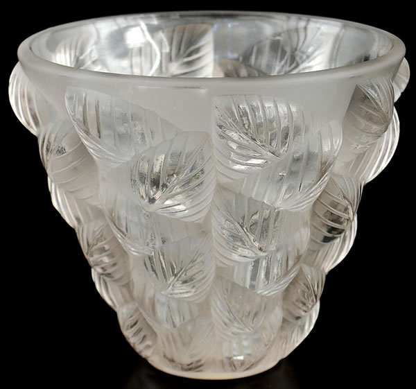 R. Lalique Moissac Vase