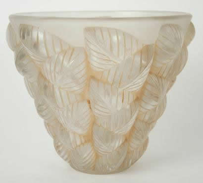 R. Lalique Moissac Vase