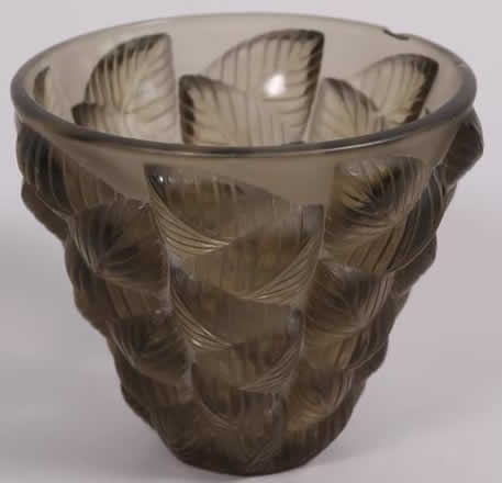 R. Lalique Moissac Vase
