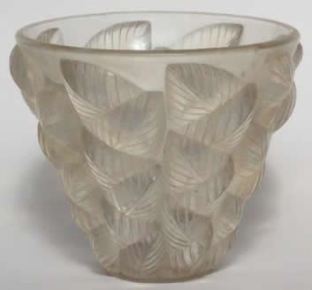 R. Lalique Moissac Vase