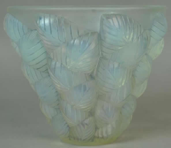 R. Lalique Moissac Vase
