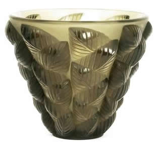 R. Lalique Moissac Vase