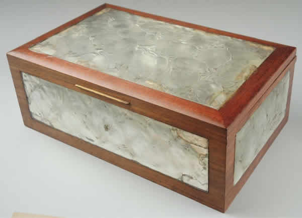 R. Lalique Monnaie Du Pape Coffret