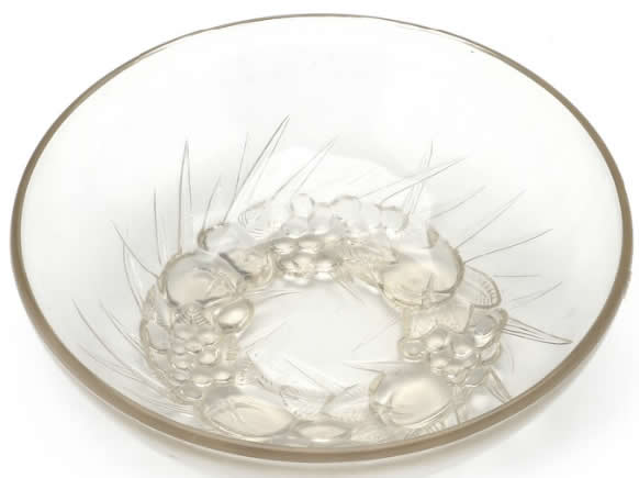 R. Lalique Mont Dore Bowl