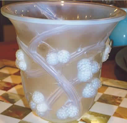 R. Lalique Mures Vase