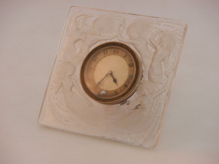 R. Lalique Naiades Clock