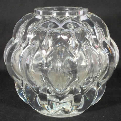 R. Lalique Nivernais Vase