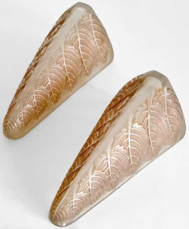 R. Lalique Noisetier Sconce
