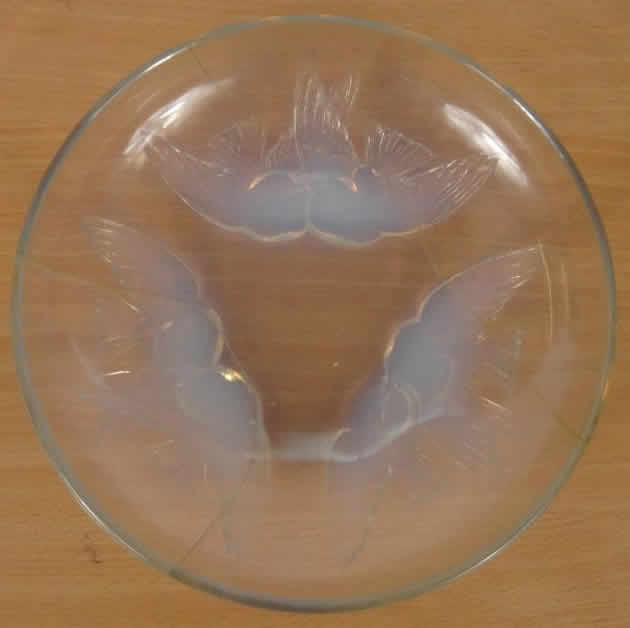 R. Lalique Nonnettes Bowl