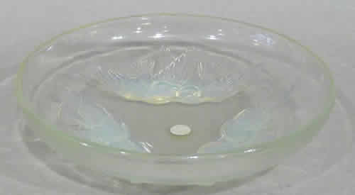 R. Lalique Nonnettes Bowl