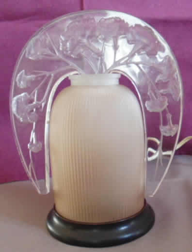 R. Lalique Oeillets Veilleuse