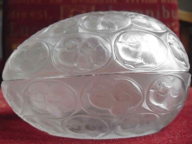 R. Lalique Oeuf Poussins Box