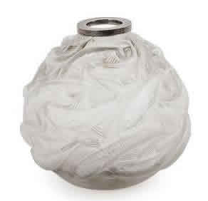 R. Lalique Oleron Vase
