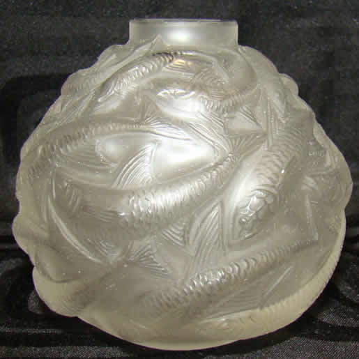 R. Lalique Oleron Vase
