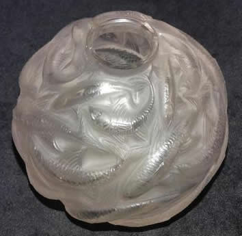 R. Lalique Oleron Vase