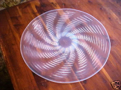 R. Lalique Ondes Plate