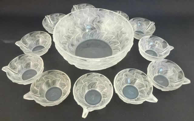 R. Lalique Ormeaux Ice Cream Service