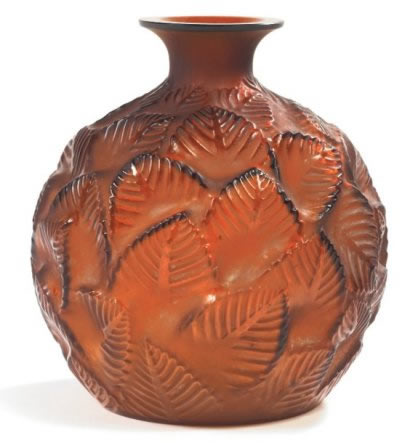 R. Lalique Ormeaux Vase