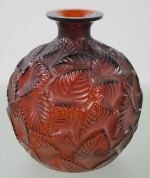 R. Lalique Ormeaux Vase