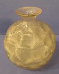 R. Lalique Ormeaux Vase