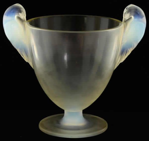 R. Lalique Ornis Vase