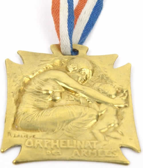R. Lalique Orphelinat Des Armees Pendant