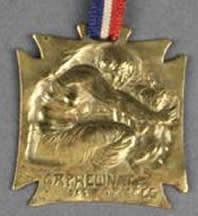 R. Lalique Orphelinat des Armees Pendant