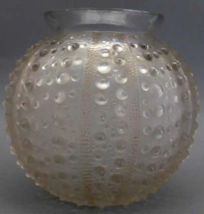 R. Lalique Oursin Vase